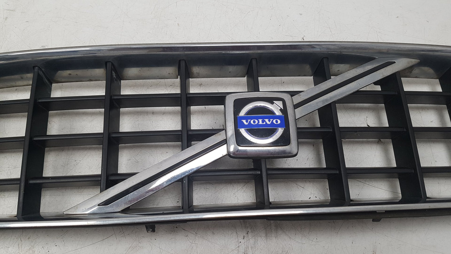 2003 - 2010 Volvo XC90  Estate FRONT GRILL 8620641