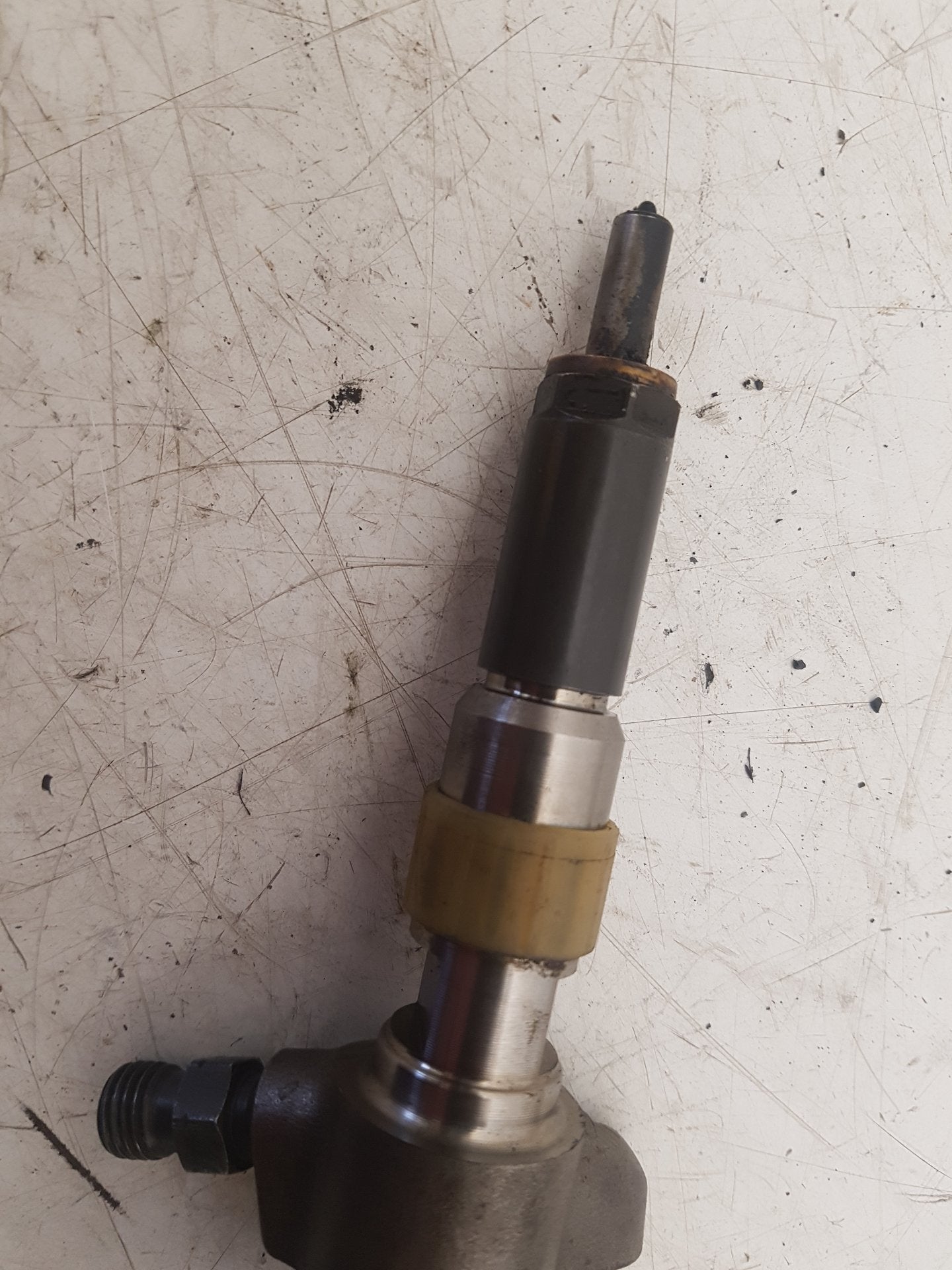 2010 - 2012 Volvo S40  Saloon Fuel Injector 50274V05