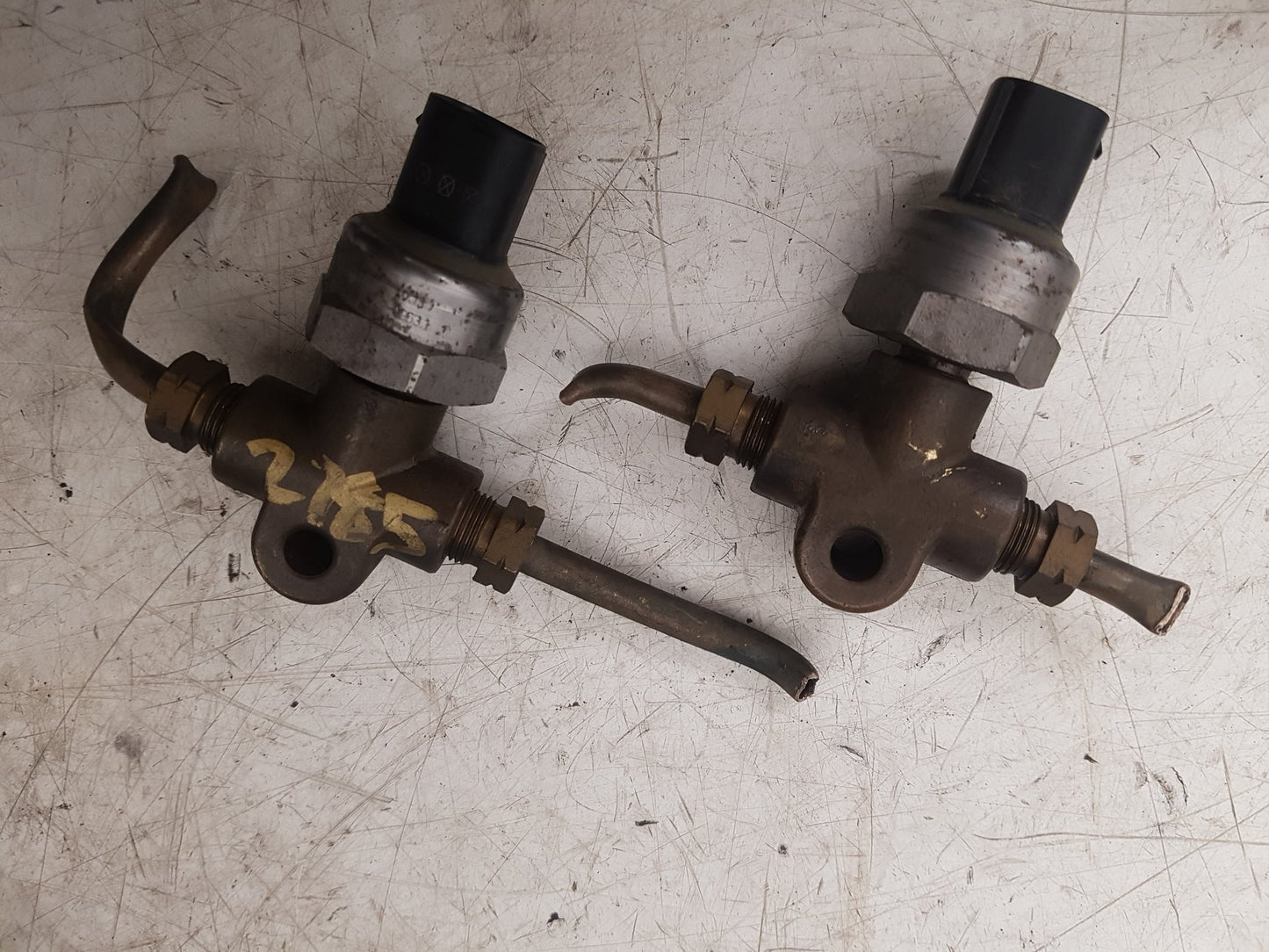 2008 - 2011 Volvo V70  Estate BRAKE PRESSURE SENSORS (PAIR) 3524132