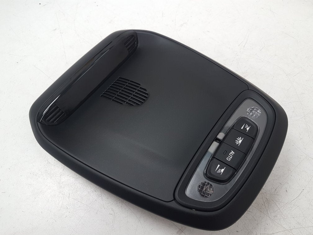 2012 - 2019 Volvo V40  Hatchback Interior Light 39825823 31398259