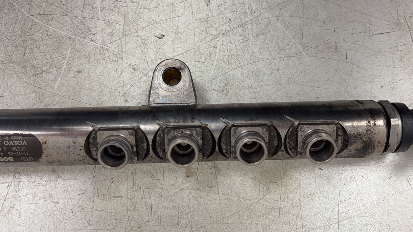 2011 - 2014 Volvo V60 I 155 Estate Injection Rail 30777759