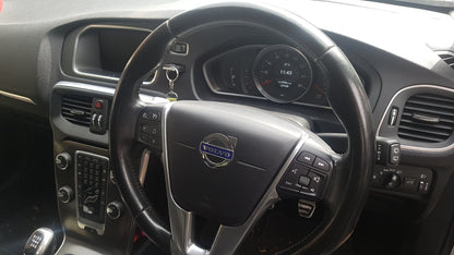 2015 Volvo V40 525, 526 Hatchback Petrol