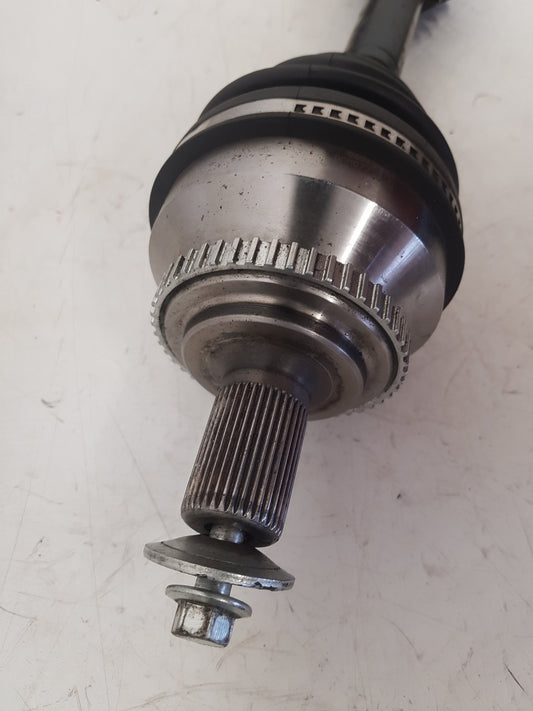 2005 - 2008 Volvo V70  Estate Left Front Drive Axle 8252040