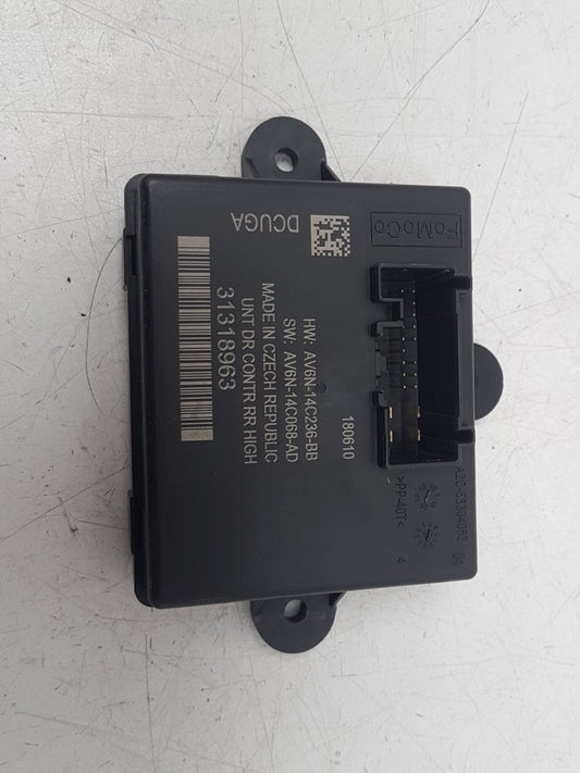 2010 - 2014 Volvo V60  Estate Door Control Module 31318963