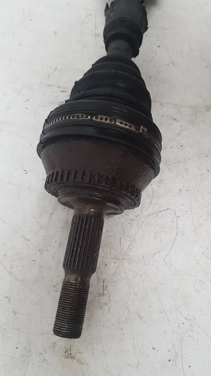 2001 - 2004 Volvo V40  Estate Driveshaft (Manual) UK Drivers Side Front. 614084