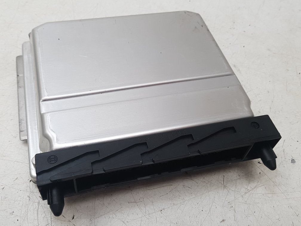 2002 - 2006 Volvo XC90  Estate Engine ECU 30646978A