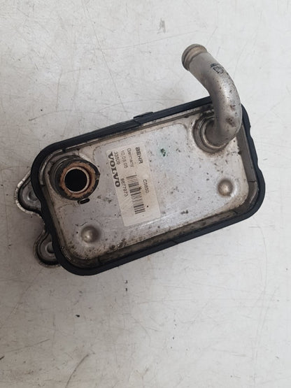 2002 - 2006 Volvo XC90  Estate Engine Oil Cooler 8677973
