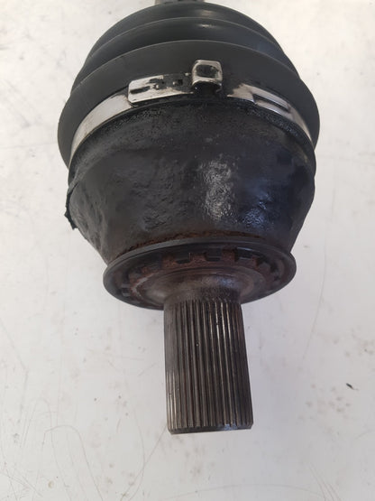 2008 - 2013 Volvo XC60 I 156 Estate Driveshaft (Manual) UK Drivers Side Front. 31272542