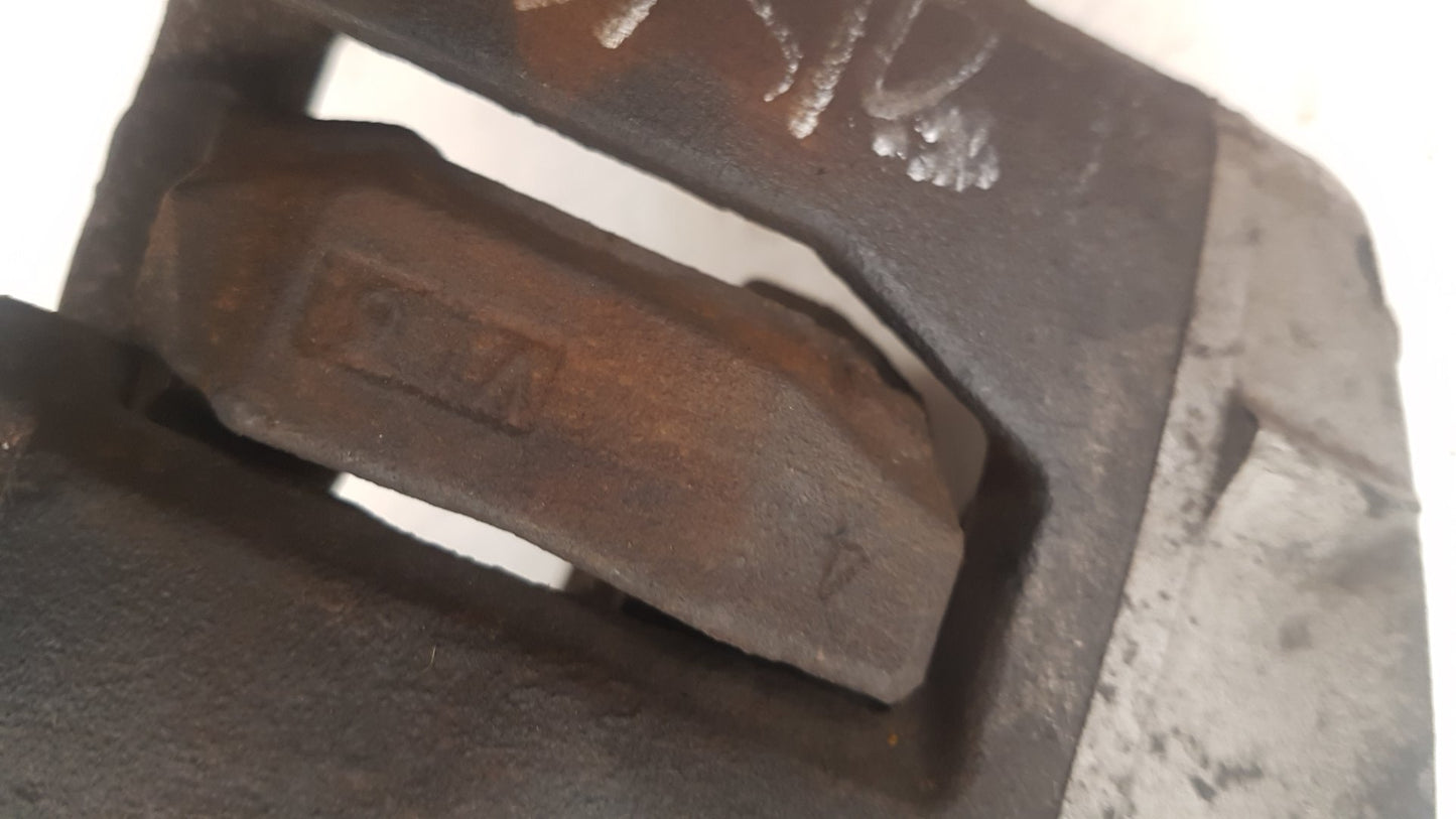 2010 - 2012 Volvo V50   Estate Right Front Caliper VL6