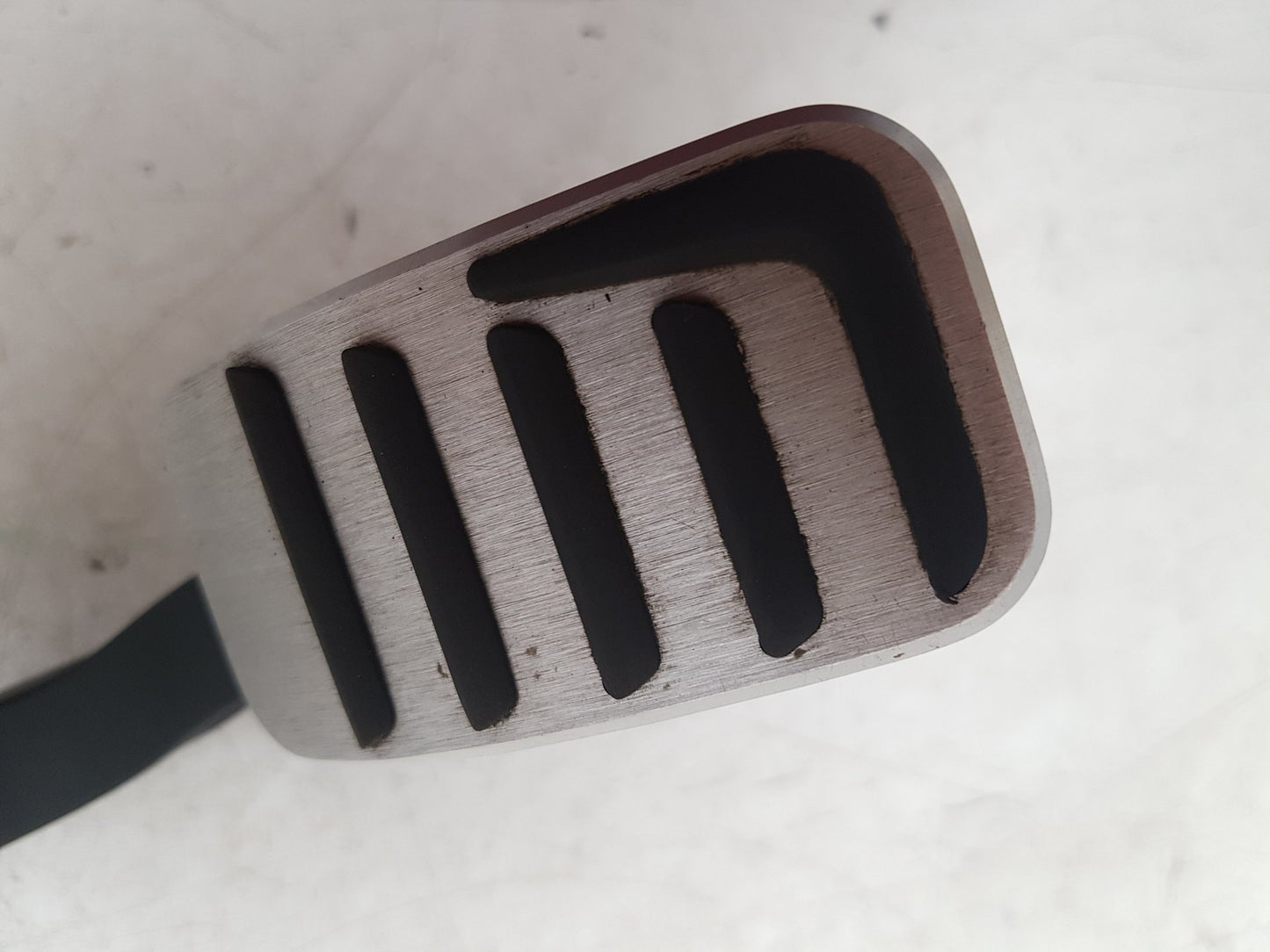 2012 - 2019 Volvo V40  Hatchback Accelerator Pedal 31341777