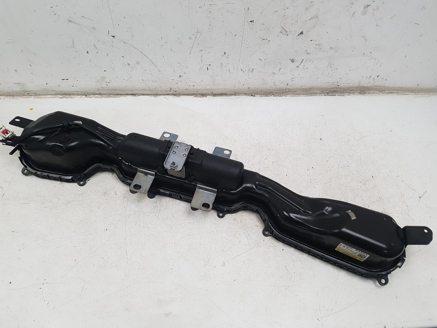 2012 - 2019 Volvo V40  Hatchback PEDESTRIAN AIRBAG 31404289