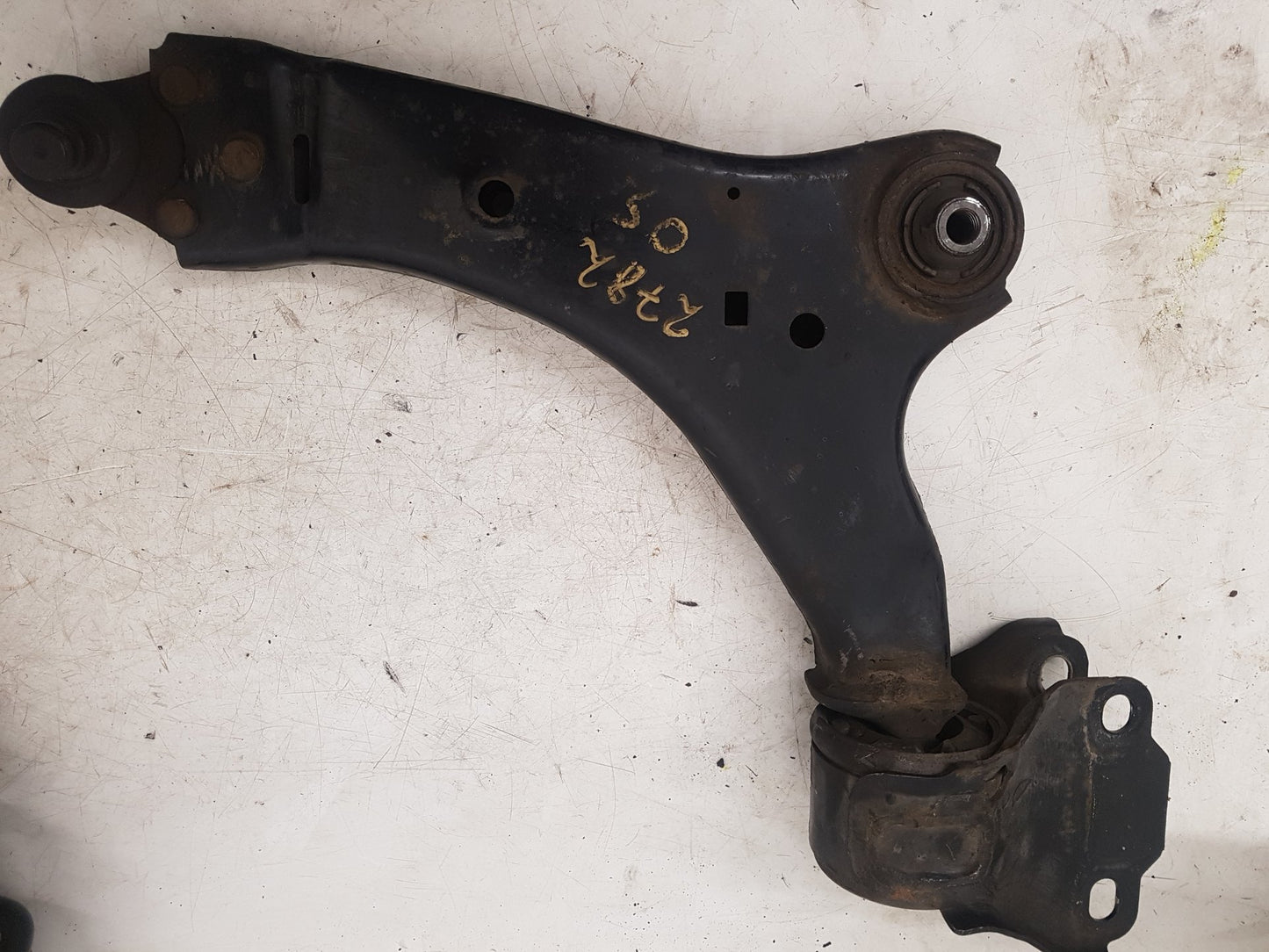 2010 - 2017 Volvo XC60  Estate Right Front Lower Control Arm 31317666