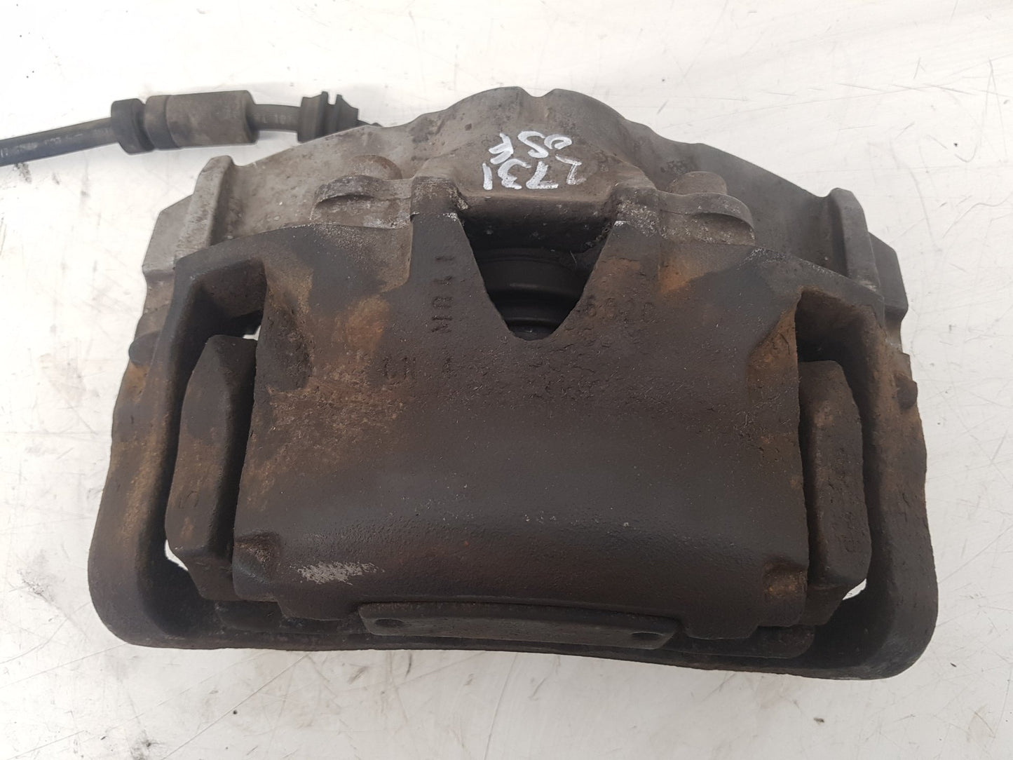 2008 - 2013 Volvo V70  Estate Right Front Caliper 946