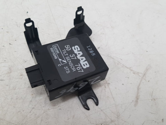 2002 Saab 9-3  Convertible ALARM SENSOR RELAY 5037767
