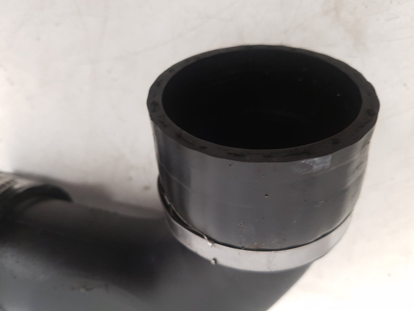 2011 - 2014 Volvo XC90  Estate EGR Pipe 31431109
