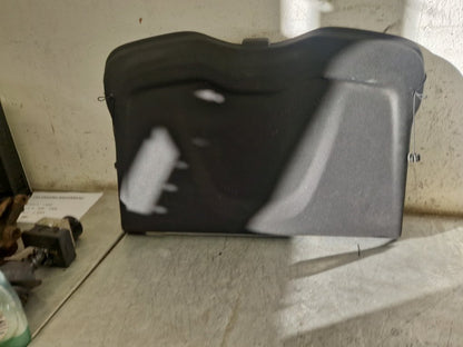 2012 - 2019 Volvo V40  Hatchback Parcel Shelf