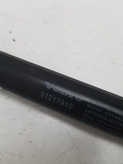 2012 - 2016 Volvo V40  Hatchback BOOT STRUTS/RAMS - PAIR 31217910