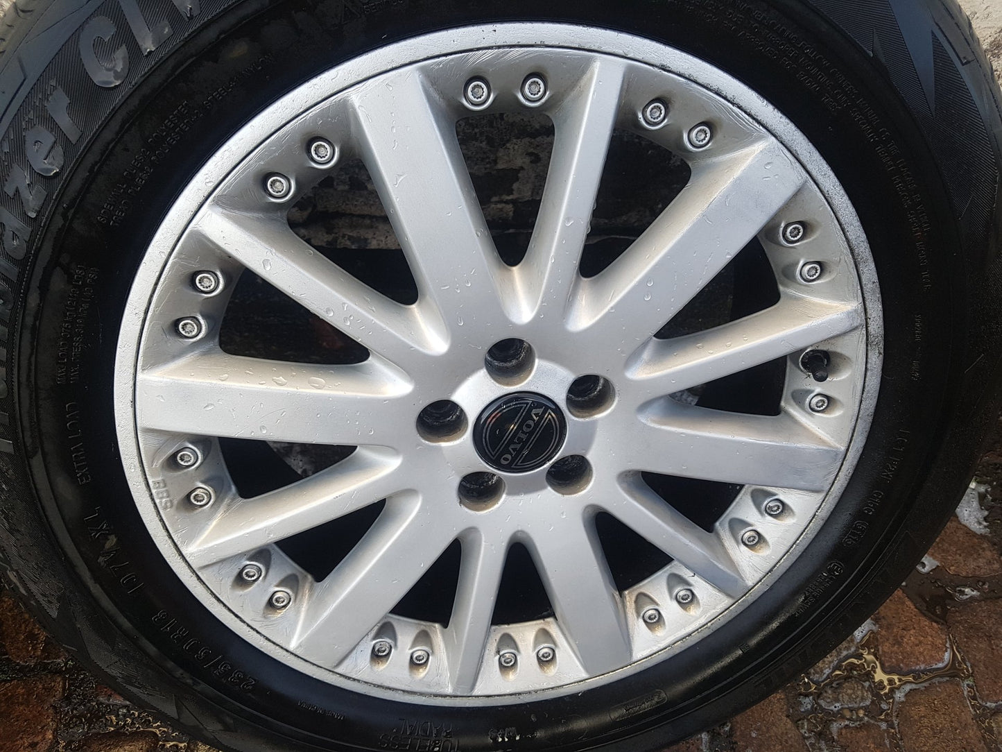 2002 - 2006 Volvo XC90  Estate Alloy Wheel Set 8694443