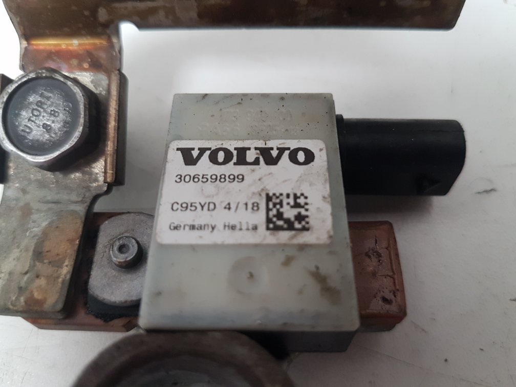 2012 - 2019 Volvo V40  Hatchback BATTERY LEAD (GROUND) 31327030