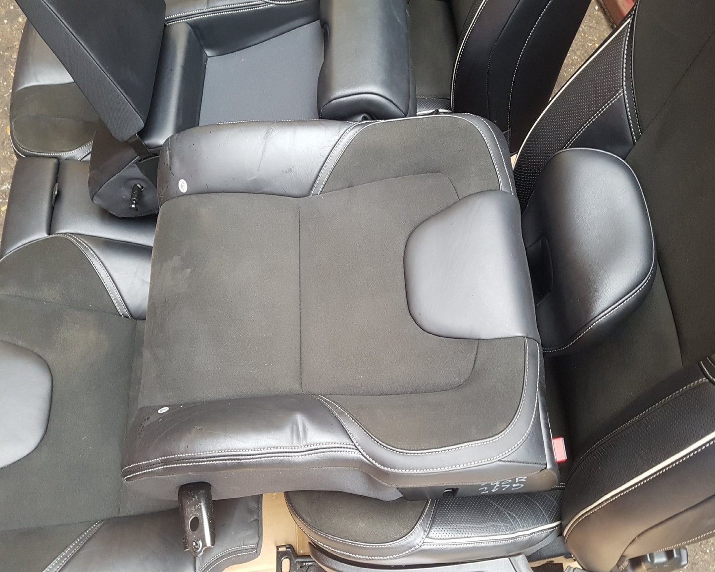 2012 - 2017 Volvo V40  Hatchback Interior