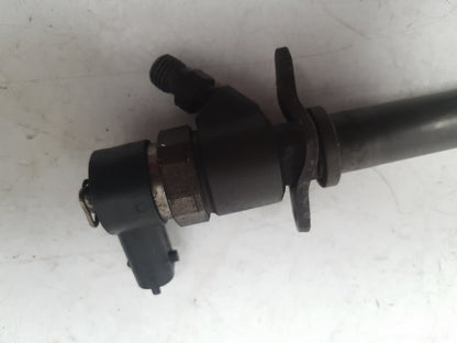 2002 - 2005 Volvo S60  Saloon Fuel Injector 0 445 110 078