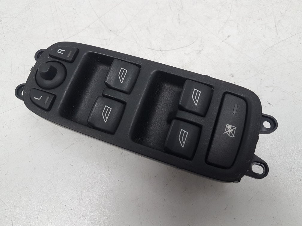 2004 - 2010 Volvo V50  Estate Right Front Window Switch 30710787