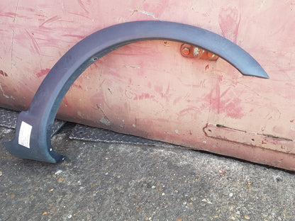 2004 - 2007 Volvo XC70  Estate Right Front Wheel Arch Moulding 30678044