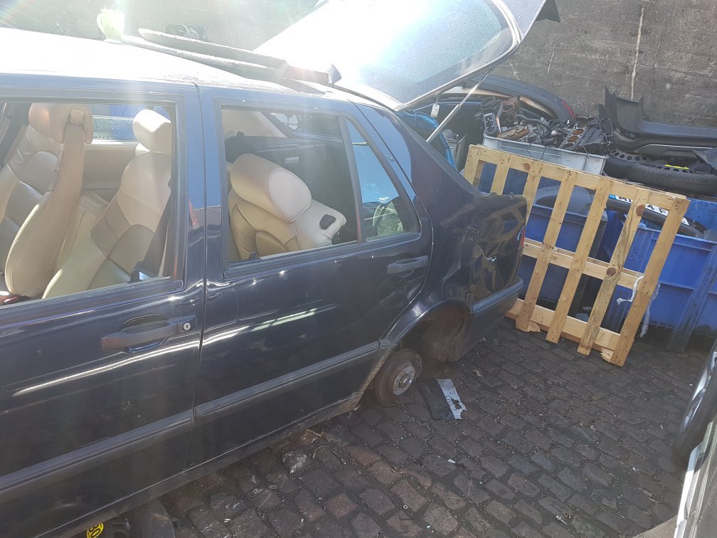 1993 - 1998 Saab 9000  Hatchback DOOR - BARE (REAR PASSENGER SIDE)