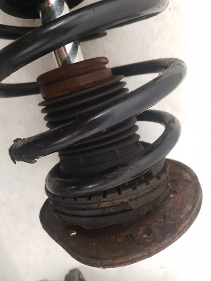 2008 - 2016 Volvo V70  Estate Right Front Shock Absorber 31317795