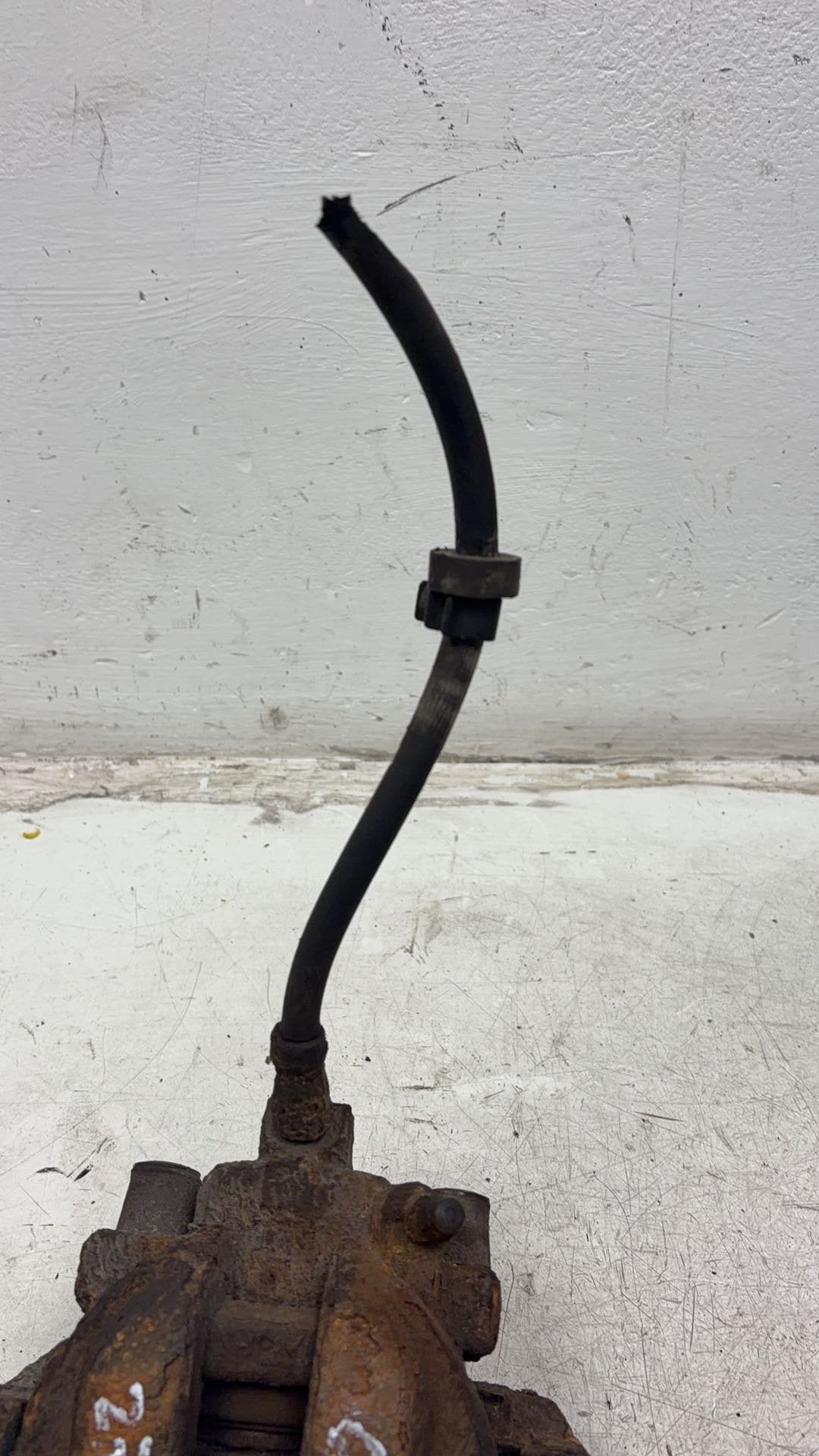 2004 - 2007 Volvo XC70  Estate Right Rear Caliper