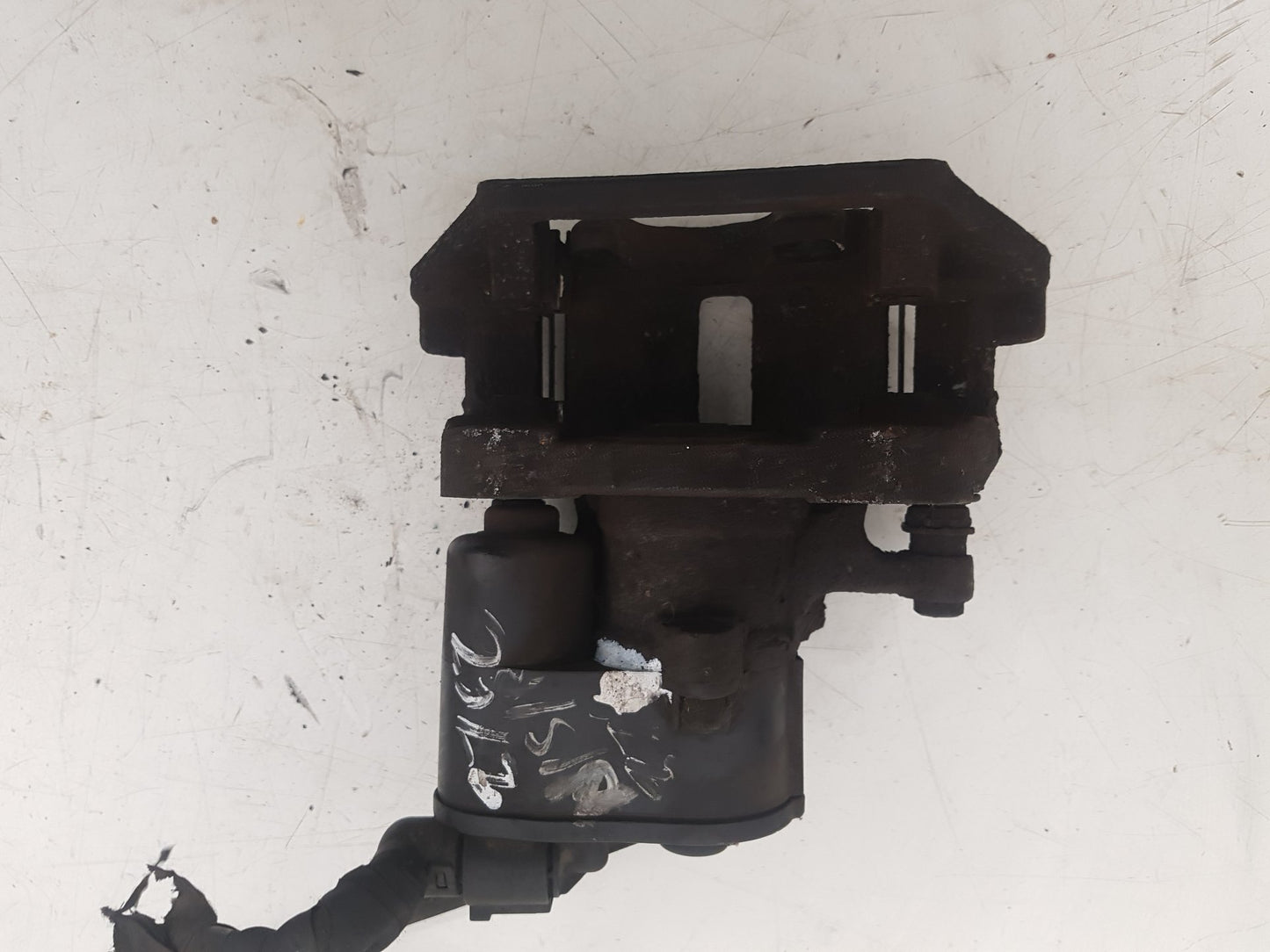 2008 - 2013 Volvo XC60 I 156 Estate Left Rear Caliper 32332594