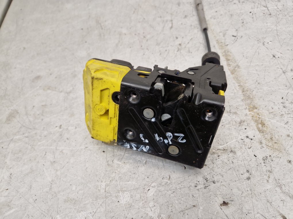 2005 - 2008 Volvo V70  Estate Left Front Central Locking Solenoid