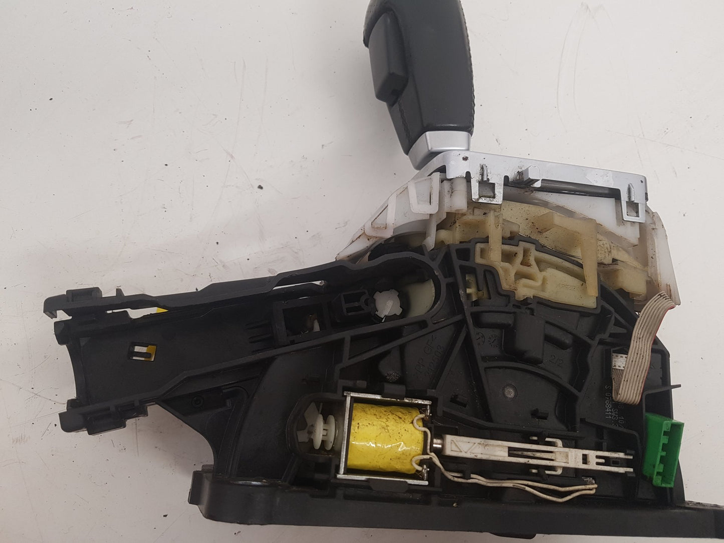2008 - 2013 Volvo V70  Estate GEARSTICK (AUTOMATIC) 30733069
