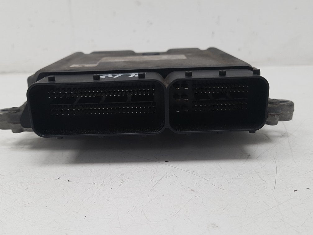 2005 - 2012 Volvo XC90  Estate Engine ECU 30729826A