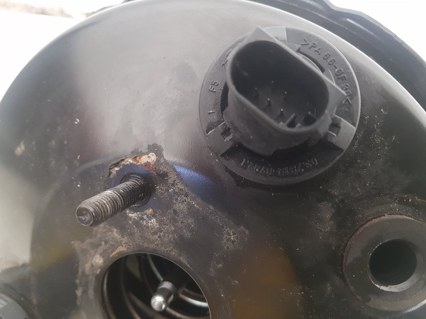 2011 - 2014 Volvo XC90  Estate Brake Booster 31381803