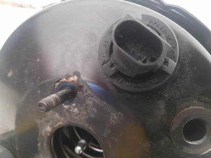 2011 - 2014 Volvo XC90  Estate Brake Booster 31381803