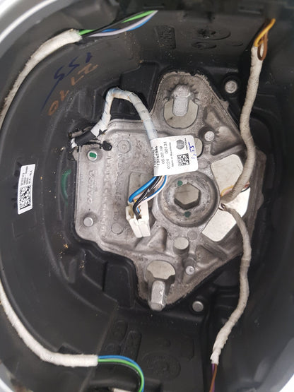 2017 - 2026 Volvo V60 II 225 Estate Steering Wheel 32227373