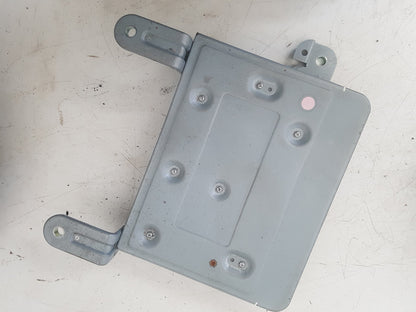 2015 - 2019 Volvo V40 Cross Country  Hatchback Amplifier 31489492