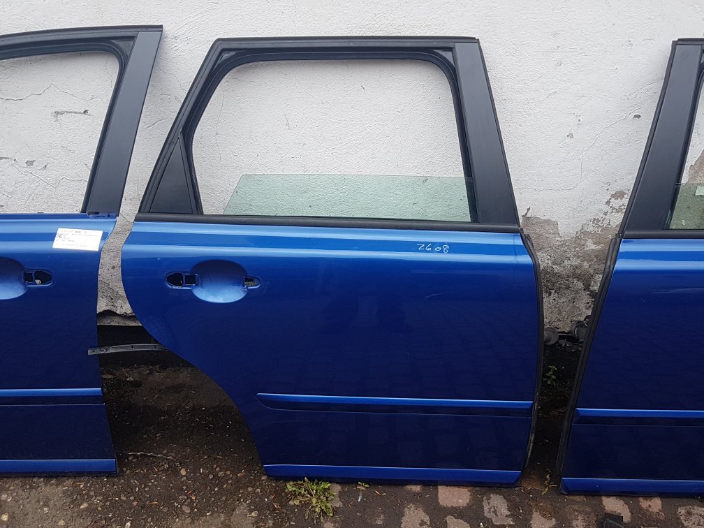 2008 - 2012 Volvo V50   Estate DOOR - BARE (REAR DRIVER SIDE) 476 BLUE