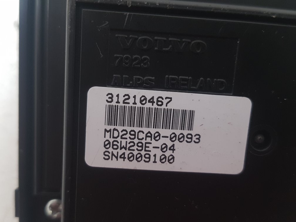 2008 - 2012 Volvo V70  Estate Dash Display Unit 31210467