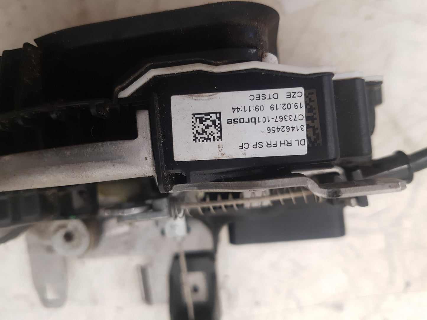2017 - 2026 Volvo V60 II 225 Estate Right Front Door Lock Actuator 31462456