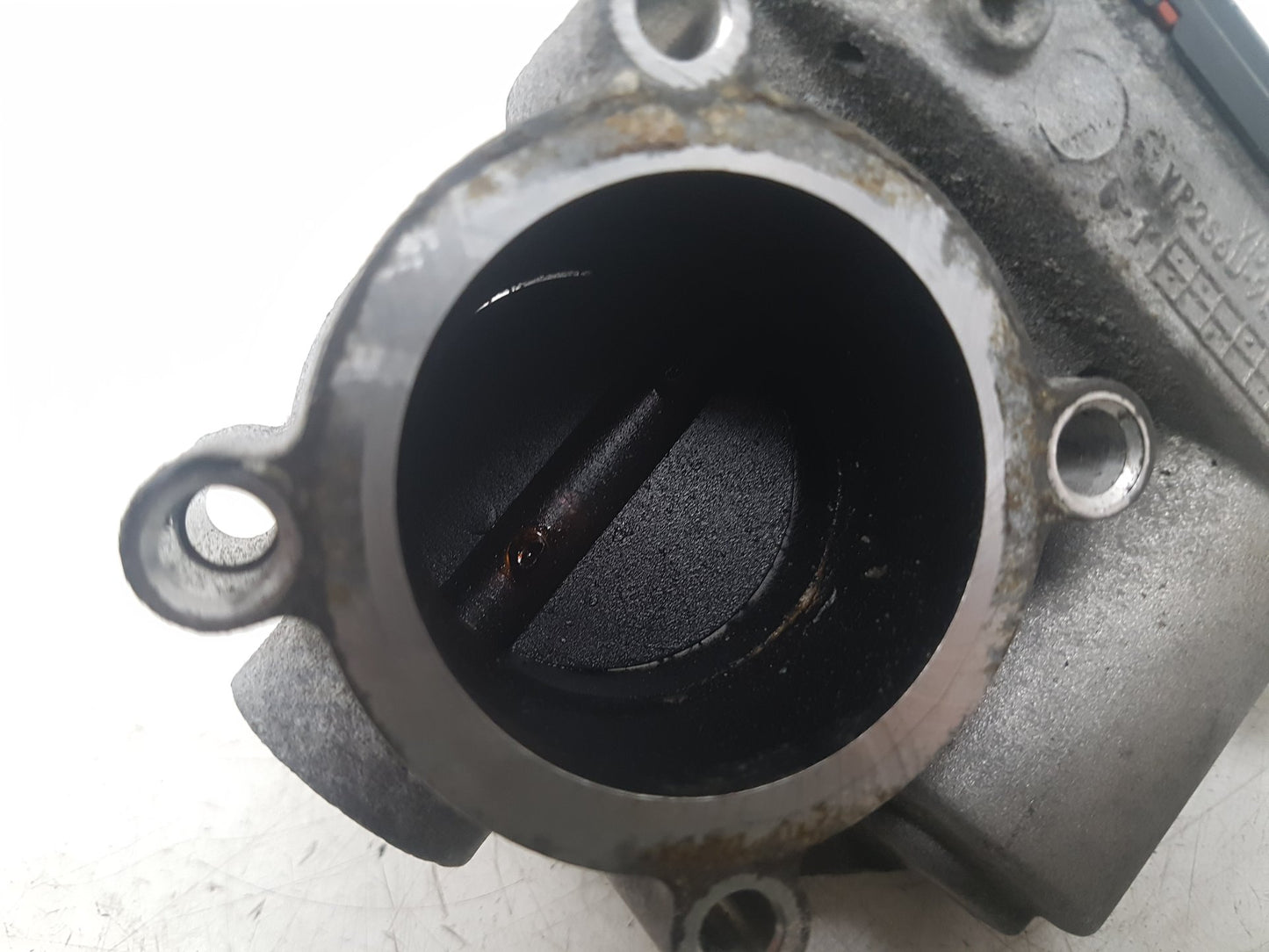 2005 - 2012 Volvo S40  Saloon Throttle Body VP4F9U-9E928-BC