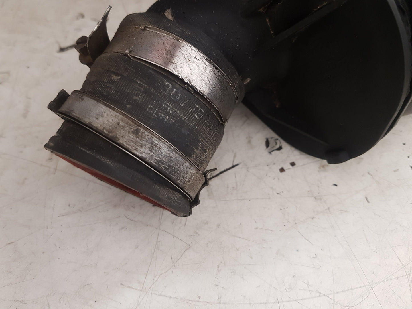2008 - 2011 Volvo V70  Estate Intercooler Pipe 30778734