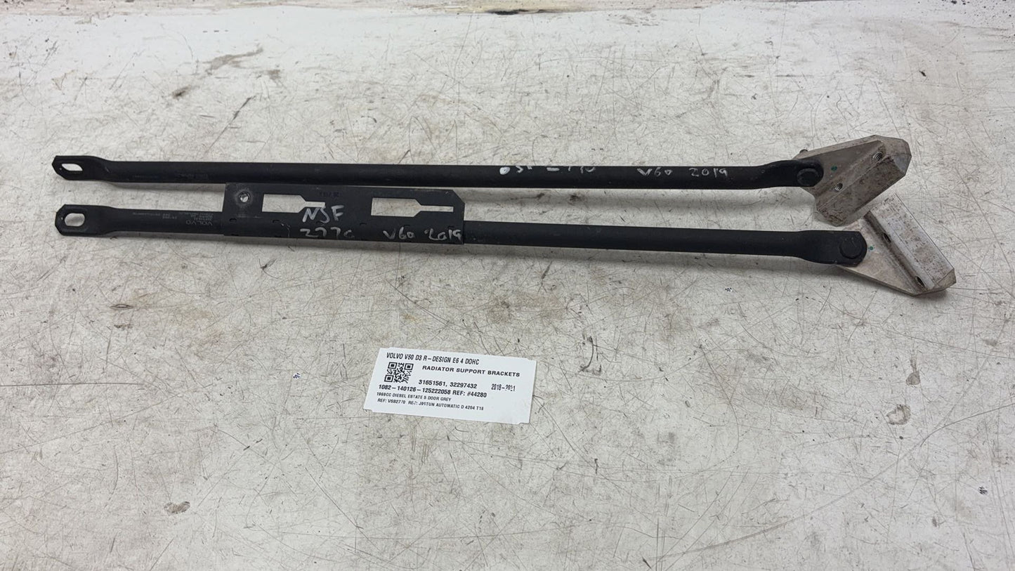 2017 - 2026 Volvo V60 II 225 Estate Radiator Support Bracket 31651561