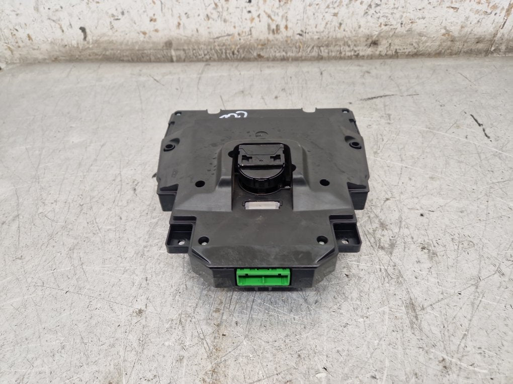 2013 - 2019 Volvo V40 III 525 Hatchback HEATER & RADIO CONTROL PANNEL 31288103