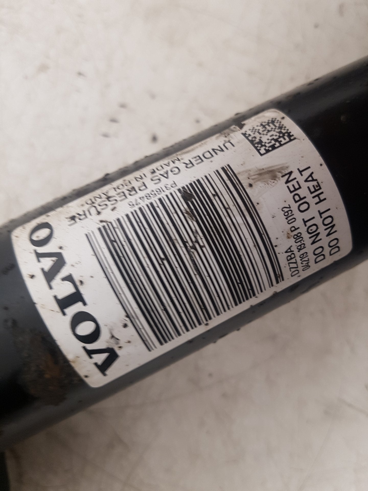 2017 - 2026 Volvo V60 II 225 Estate Right Front Shock Absorber 31658475