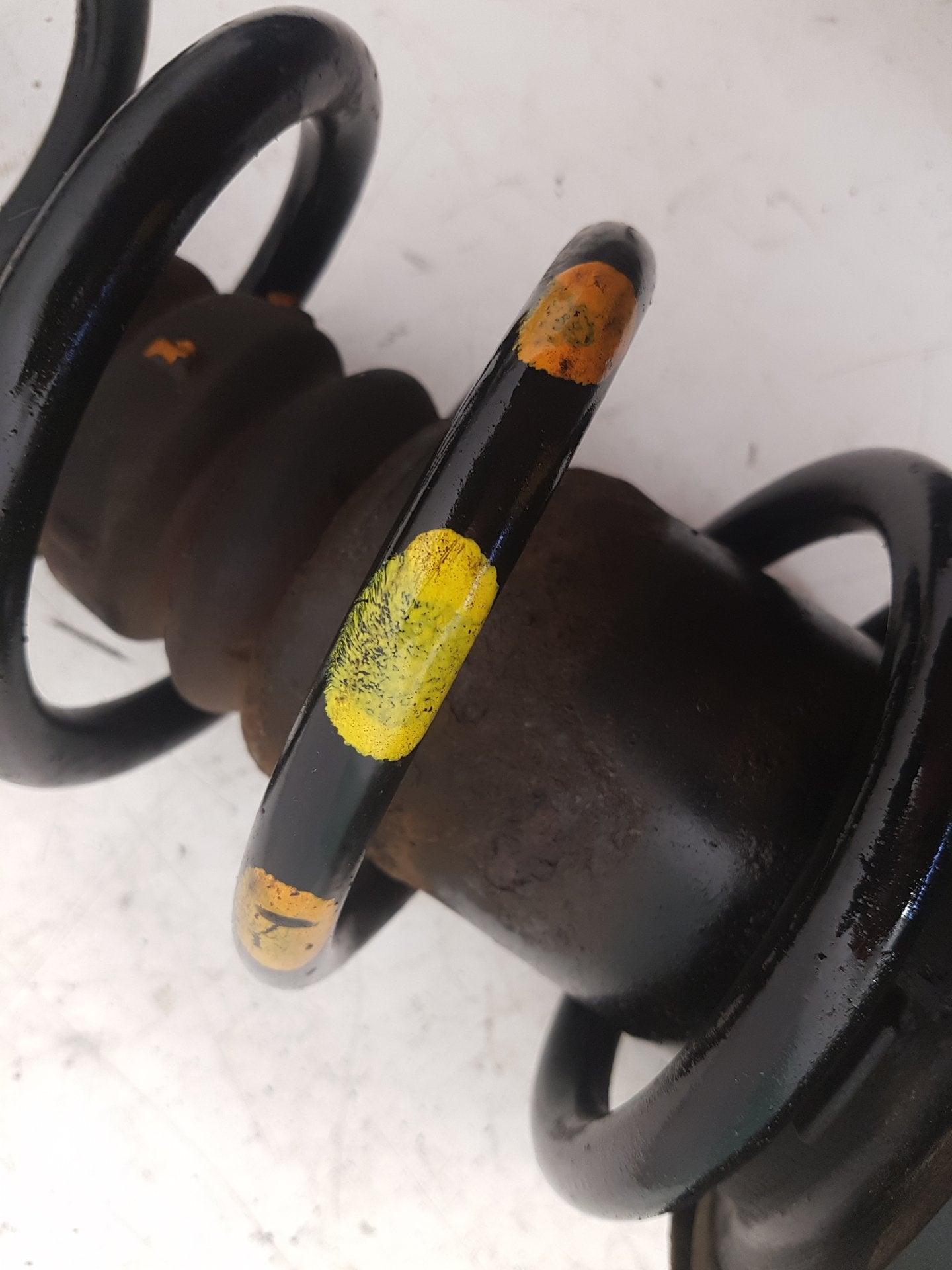 2008 - 2013 Volvo XC60 I 156 Estate REAR COIL SPRING (EITHER SIDE) 31280483