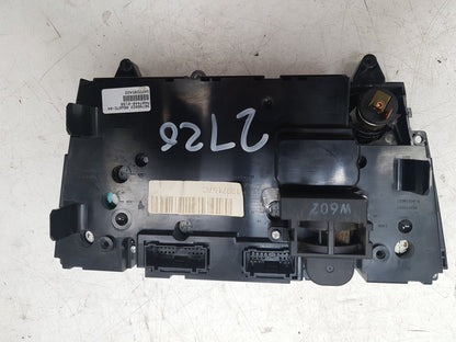 2004 - 2007 Volvo XC70  Estate Heater Controls 30746022