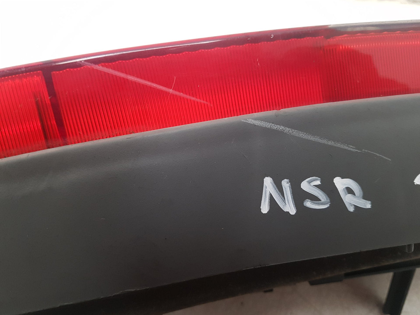 1992 - 1997 Volvo 850  Estate REAR/TAIL LIGHT LOWER (PASSENGER SIDE) 3512863