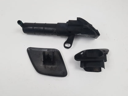 2005 - 2012 Volvo XC90  Estate Left Headlight Washer Jet 30678957